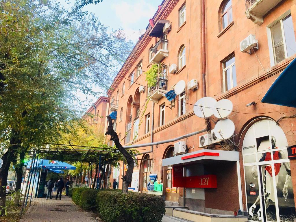 耶烈万 卡森旅游宾馆酒店 外观 照片